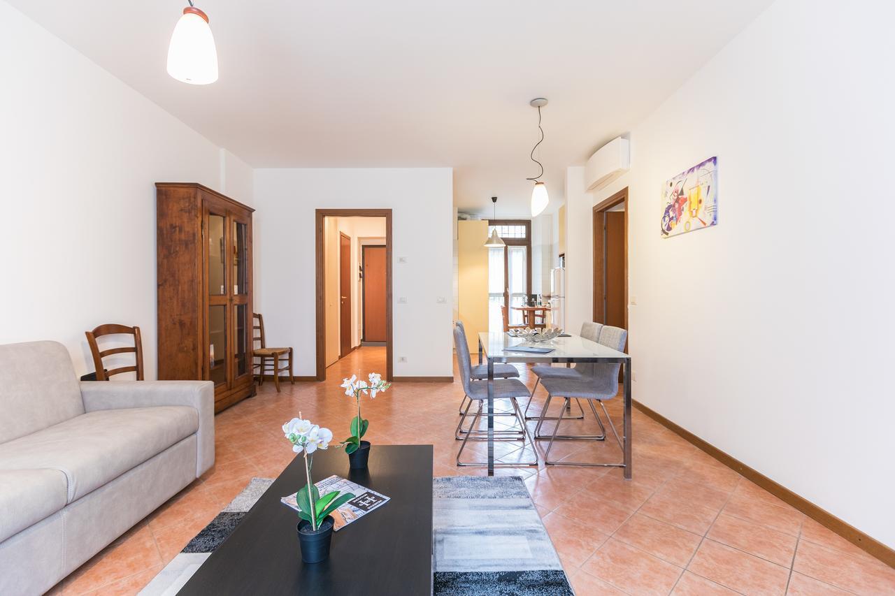 Hemeras Boutique Homes - Design Flats Near The City Center Milánó Kültér fotó